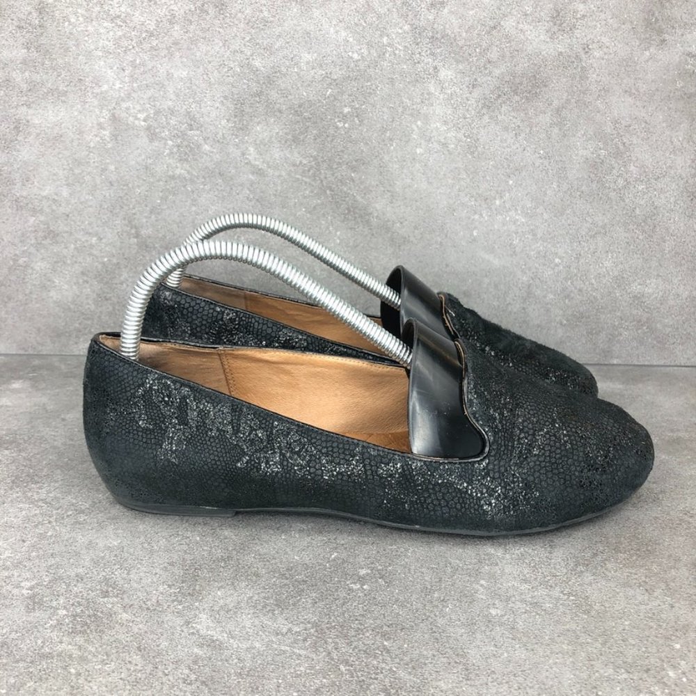 Clarks Indigo Valley Lounge Leather Slip On Loafer, Black Snakeskin, Women's 7.5
